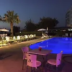 Otel Art Beach