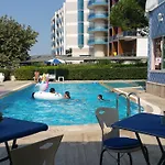 Art Beach Güzelçamlı