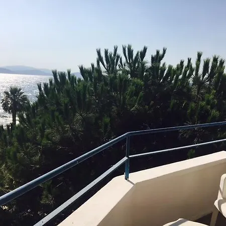 Hotel Art Beach *