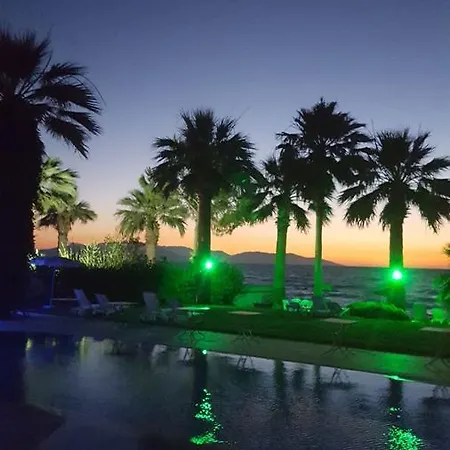 Art Beach * Guzelcamlı