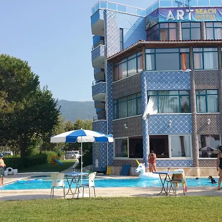 Hotel Art Beach *