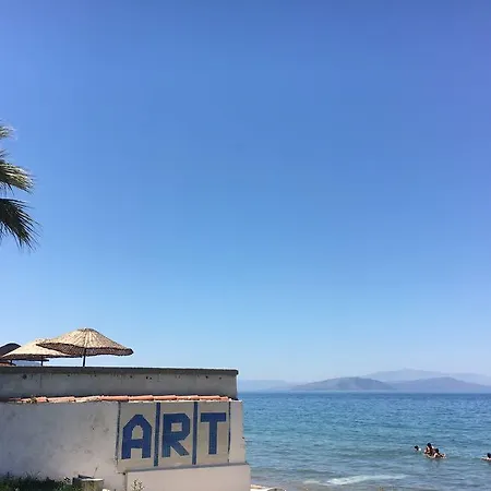 Hotel Art Beach *