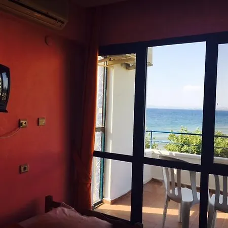 Art Beach Hotel