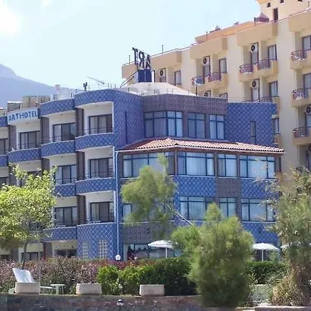Art Beach Hotel *