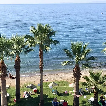 Art Beach Hotel *