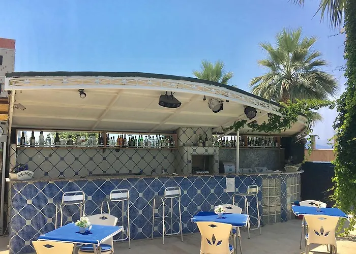 Ξενοδοχείο Art Beach Guzelcamlı