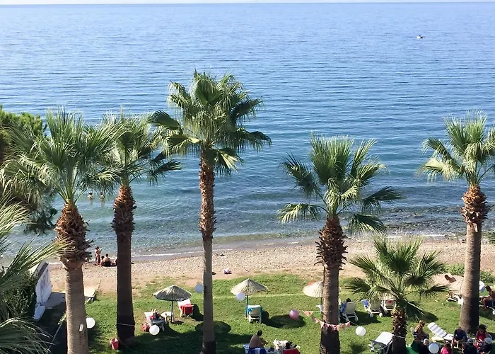 Art Beach Ξενοδοχείο *